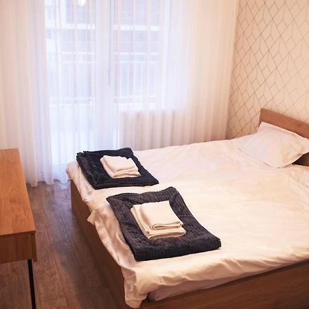 Lina - Prn, City Center Prishtina Appartement Pristina Buitenkant foto